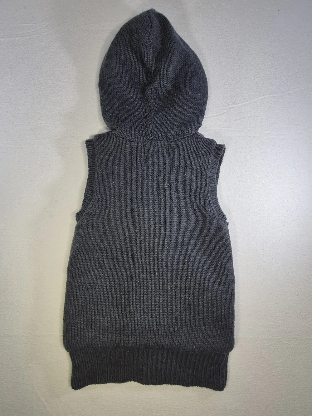 Aeropostale Gray Hooded Zip-Up Sweater Vest with White Snowflake and Red Accents